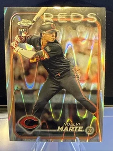 Tarjeta de novato 2024 Topps cromada Noelvi Marte #177 RayWave refractor rojo de béisbol - Imagen 1 de 2