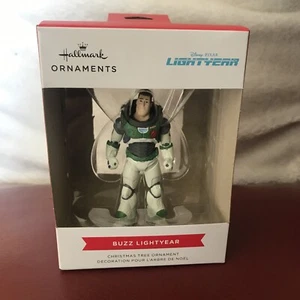 Hallmark "Buzz Lightyear" aus Disneys Toy Story 2022 Ornament Neu Originalverpackt - Bild 1 von 2