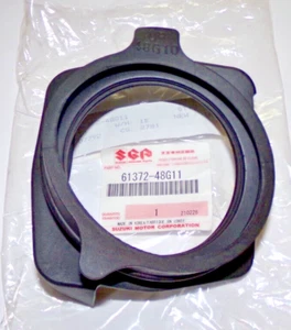SUZUKI M109, M109R 1800 INTRUDER PROP DRIVE SHAFT SWINGARM FLEX BOOT 61372-48G11 - Picture 1 of 3