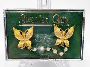 SWEATER GRIP SHIRT CLIPS BUTTERFLY PEARLS VINTAGE COSTUME JEWELRY GOLD-TONE - Picture 1 of 3