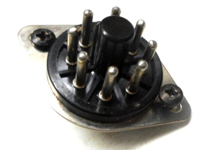 SANSUI SD-7000 REEL TO REEL - 8 PIN SOCKET - PARTING OUT - Image 1 of 3