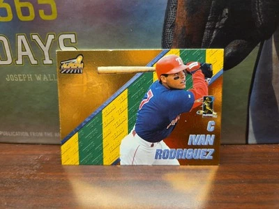 1998 Pacific Aurora - Pennant Fever Ivan Rodriguez #7 Rangers - Image 1 of 2