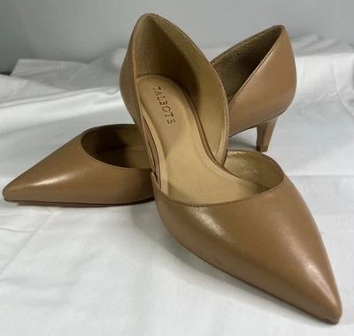 Zapatos de salón Talbots para mujer de cuero beige D’ Orsay talla 7,5 W punta puntiaguda tacón de 2,5” Foto 1 de 4
