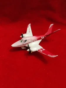 Disney Pixar Cars Aviones Diecast Escala 1:55 Rochelle #22 Raro Rosa Blanco - Imagen 1 de 7