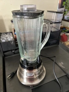 Waring Pro Commercial Blender Model 51BL26 Complete Chrome 40 oz Glass Pitcher - Picture 1 of 9