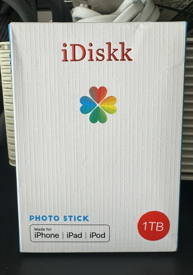 iDiskk 1 TB Storage - 4 IN 1 iPhone Photo Storage Stick for iPhone Android iPad - Image 1 of 4