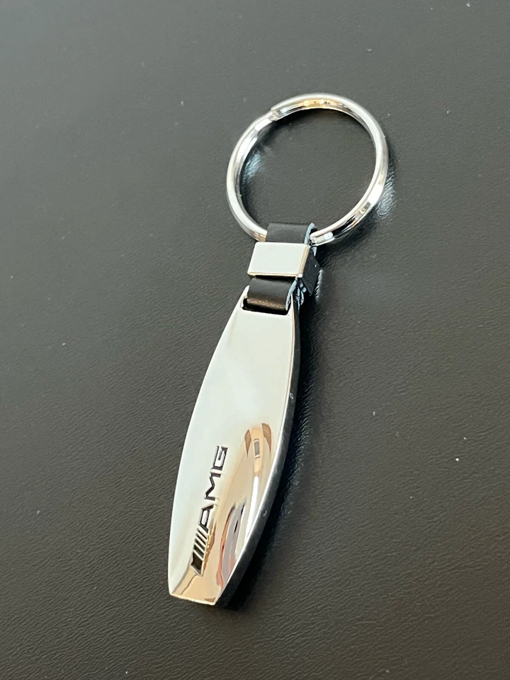 Porte Cle Voiture Mercedes NEUF Porte-clés Mercedes mercedes amg - Photo 1/1