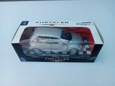 Vintage NewRay 2001 Chrysler PT Cruiser Silve Sedan 1/32 Die-Cast Car  ~ TRL7#39 - Image 1 of 4