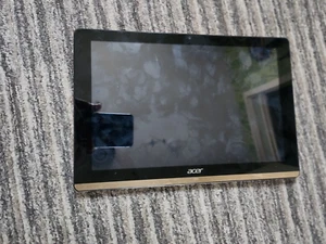 Acer Iconia One 10 A8002 -Android Tablet 16GB - Rose - Picture 1 of 2