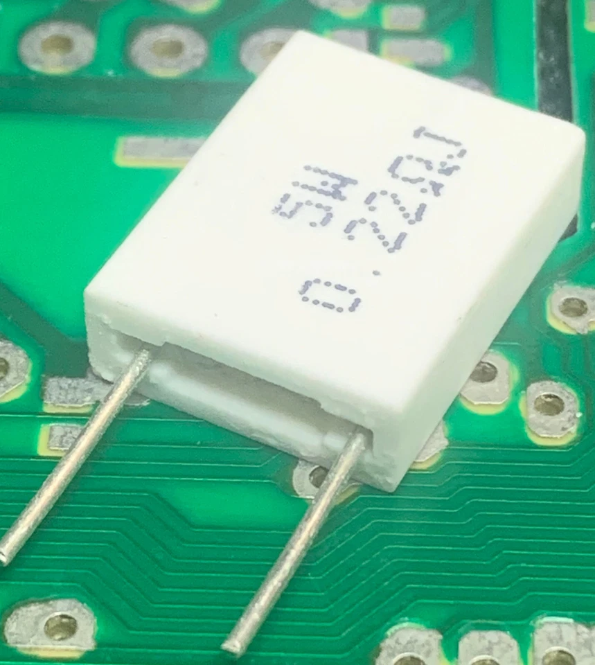 SR PASSIVES 0,22 ohm 5W Resistenza a Filo Serie Metal Plate 14x18x5mm