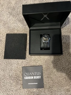 Reloj Automático Egard Quantus Carbon-Beast Foto 1 de 4