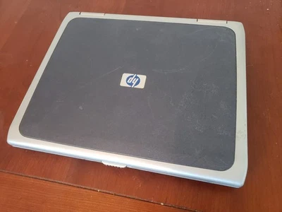 HP Pavilion ze4800 Vintage Laptop AMD Athlon 2800+ AS IS, ONE LISTING ONLY! - Image 1 of 2