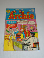 ARCHIE #232 (1974) Archie, Jughead, Betty, Veronica, Li'l Jinx, Reggie
