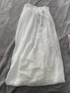 Brand NWT Swimsuit Cover Up Beach Wrap Skirt With Side Knot Womens One Size - Picture 1 of 2