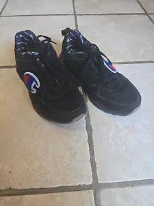 GREAT Champion Kids Shoes Black Size 4Y - Picture 1 of 8