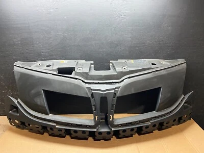 2013 to 2016 Lincoln MKT Grill Grille Support Panel F6490 PS - Image 1 of 4
