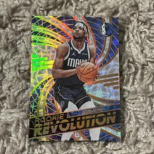 2022-23 Panini Revolution Jaden Hardy Rookie Revolution Asia Gold /10 Mavericks