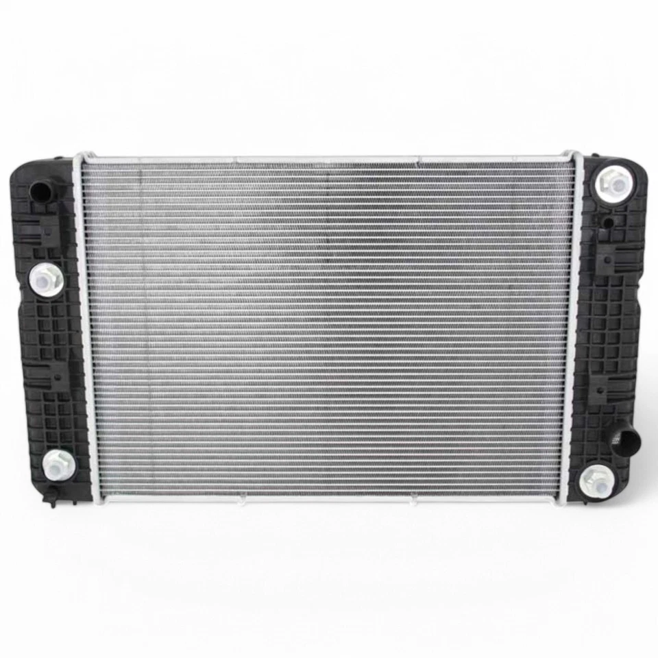 Radiator Fits Workhorse W22 W21 SB2 2005-2010 W62 2010-2012 OE# 1102675 Foto 1 de 4