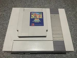 Nintendo NES Console Hong Kong Version + Controller - Picture 1 of 6