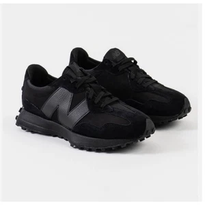 New Balance 327 Rare Triple Black Men’s Lifestyle Sneakers Size: 12  - Picture 1 of 11