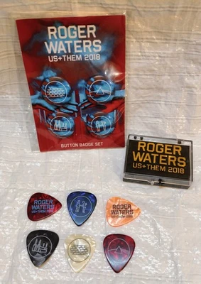 ROGER WATERS (PINK FLOYD) US + THEM TOUR 2018 PIN BADGES & PLECTRUM BOX ✳️RARE✳️ - Image 1 of 4
