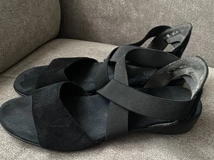 Munro Ariel  Black Nubuck Leather Suede Sandal Shoe Size 8N - Picture 1 of 4