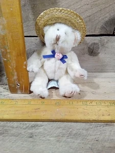 Russ Berrie 7" Easter Bear - Picture 1 of 4