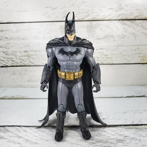 McFarlane DC Multiverse Batman 2020 Batman: Arkham Asylum 7" Figure Loose - Picture 1 of 10