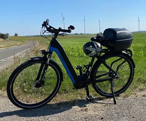 Prophete e-SUV Genießer, starke Unterstützung, hohe Reichweite, fast neu - Bild 1 von 8