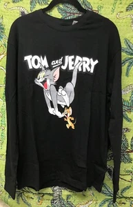 H&M Relaxed Fit Warner Brothers WB Sz S Black W/Tom & Jerry Graphic NEW - Picture 1 of 8