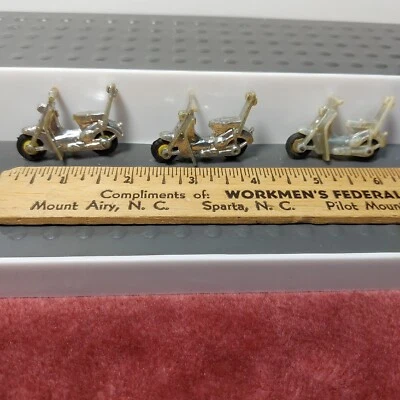 3 - Tootsietoy 1960's Honda Cub Scooter w/ Sissy Bar Plastic Miniature Chrome  - Image 1 of 4