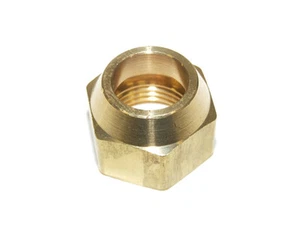 AIRCONDITIONING & REFRIGERATION BRASS SHORT FLARE NUT 1/4 - RF388 - 25 PACK - Picture 1 of 1