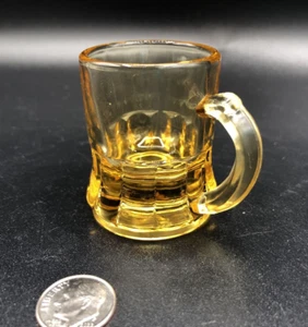 Vintage 2" tall FEDERAL Glass Company AMBER Yellow Mini Mug SHOT Glass - Picture 1 of 6