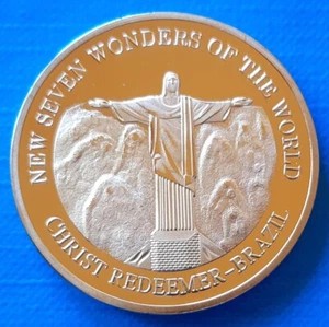 Christ Redeemer - Brazil - New Seven Wonders of the World Commemorative 40mm UNC - Picture 1 of 2