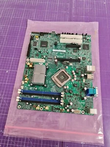 Intel Server Desktop Board S3200SH D86140-301 ATX LGA 775 / UR - Bild 1 von 4