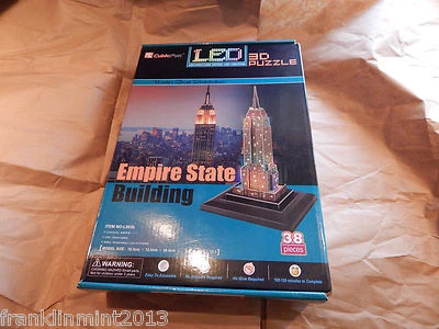 CUBICFUN 3 Dimensional JIGSAW PUZZLE THE EMPIRE STATE BUILDING 3D 38 Piece LED - Image 1 of 4