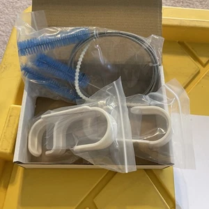 CPAP Cleaning Kit with Hose Holder & Hooks - 7ft Tube Brush 7" Mask Cleaner |... - Picture 1 of 4