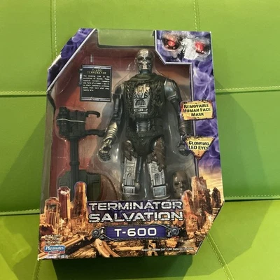 Figura de acción Playmates Terminator Salvation 2008 T-600 11" NUEVA Y SELLADA Foto 1 de 4