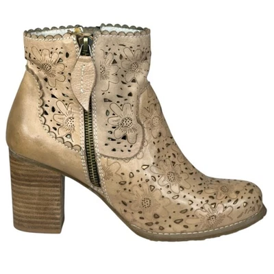 L’artiste By Spring Step Baoli Cream Laser Cut Ankle Boot Size 37 US 6.5/7 - Image 1 of 4