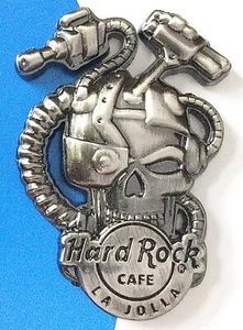 2006 HARD ROCK CAFE LA JOLLA 3D SILVER SKULL SERIES TERMINATOR CYBORG LE PIN - Picture 1 of 1