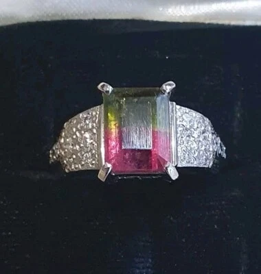 Anillo de platino BI COLOR TURMALINA Y DIAMANTES buen estado talla M1/2 Val $5403 Foto 1 de 4