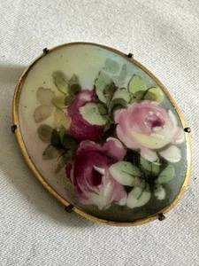 Victorian Hand Painted Porcelain Floral Flower Brooch Pin Gold Plated Read B18 - Picture 1 of 4