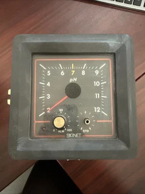 Signet Flow Meter Model P71940 - Image 1 of 2