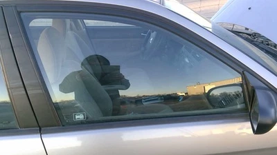 2001-2005 Honda Civic пассажирское правое переднее боковое окно дверь стекло оригинальное - Изображение 1 из 4