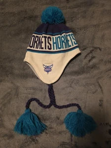 GORRA GORRO MUJER NBA CHARLOTTE HORNETS - Imagen 1 de 3