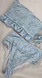 Two Piece Swimwear Woman's Bathing Suit Small - Picture 1 of 3