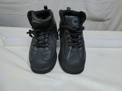 Botas chukka impermeables negras Akademiks niños pequeños talla 5,5 Foto 1 de 4