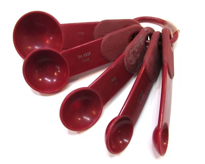 Vintage 1990's Set Five Kitchen Aid Red Plastic Measuring Spoons on Ring - Image 1 of 2