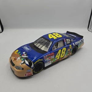 ACTION 1:24 Scale 2002 Chevrolet Monte Carlo #48 Lowes NASCAR - Picture 1 of 6