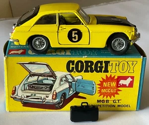 Corgi 345 MGC GT COMPETITION MODEL & BOX .EXCELLENT - Picture 1 of 15